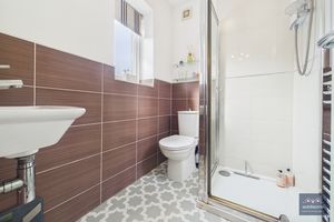 Photo 16- click for photo gallery